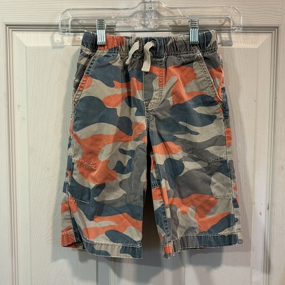 Mini Boden Other - Mini Boden Camo Orange Gray Tan Trekkie Shorts size 6